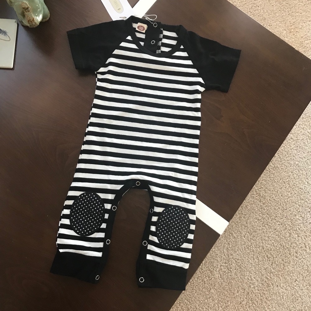 ⚽️ adorable baby boy jumper! 👶🏻👶🏽👶🏼